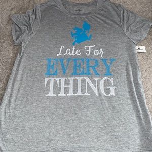 Women’s Disney tshirt size L, never worn, NWT